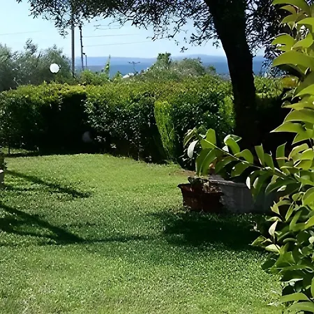Summer House In Trikorfo, With Sea View غيراكيني
