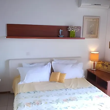 Summer House In Trikorfo, With Sea View غيراكيني