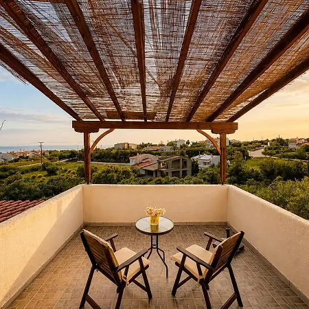 Summer House In Trikorfo, With Sea View Tatil Evi